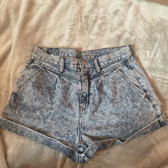 American egael jean shorts - Picture 1 of 3